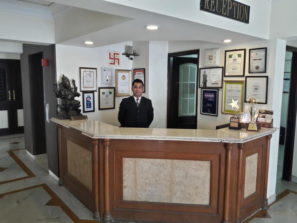 Hotel Shiva Residency Dehradun Exterior foto